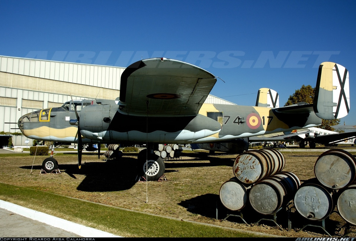 North American B-25J-20NC. Nº de Serie 108-32396. N86427, 151451 Miami Clipper. Conservado en el Museo del Aire de Cuatro Vientos en Madrid, España