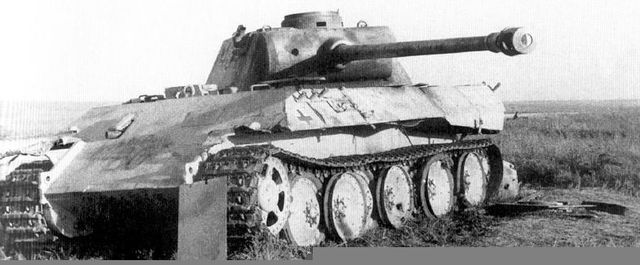 Panther puesto fuera de combate durante la batalla la Operación Zitadelle Kursk. Julio de 1943