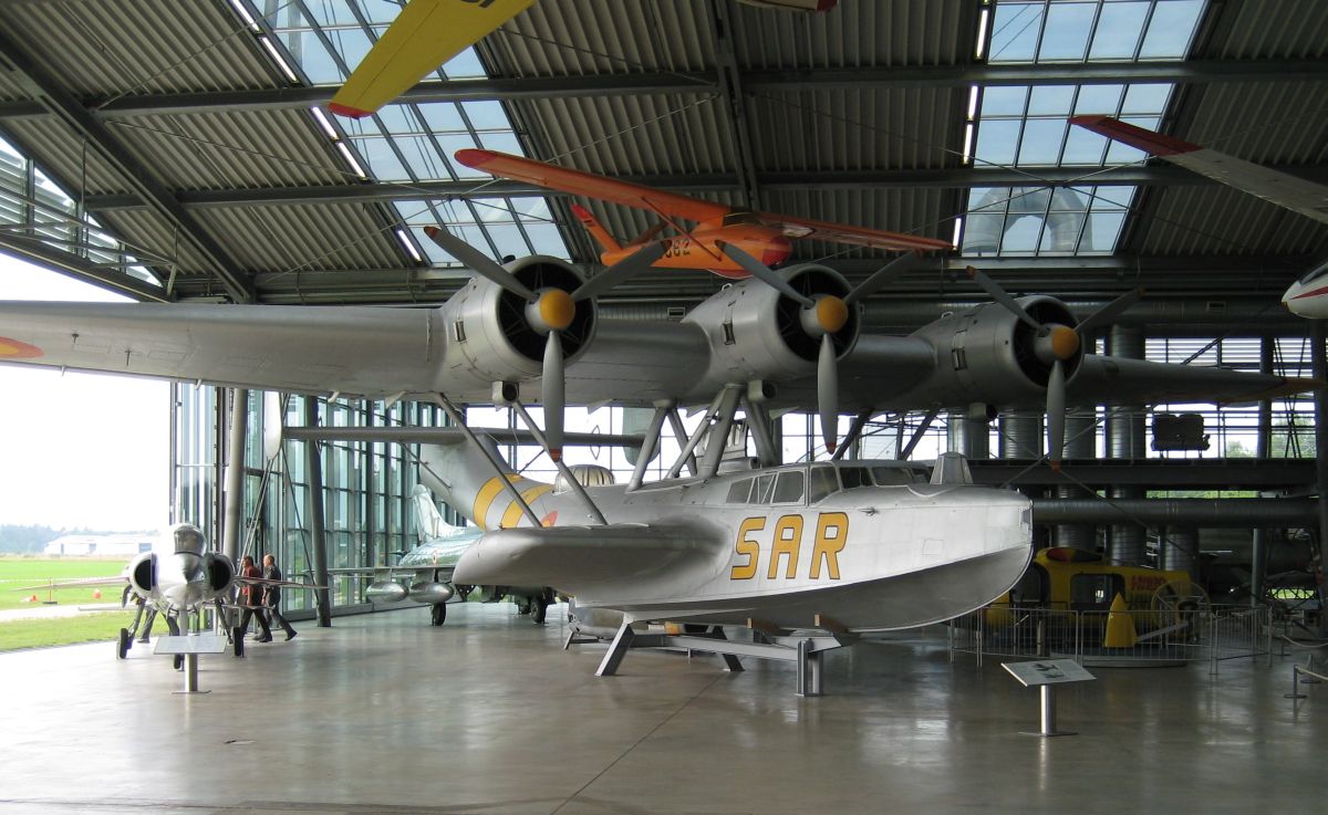 Dornier Do 24T-3 está en exhibición en el Flugwerft Schleißheim del Deutsches Museum en Oberschleißheim, Alemania