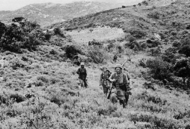 Grupo de Fallschirmjägers en las colinas de Perivolia. 26 de Mayo de 1941