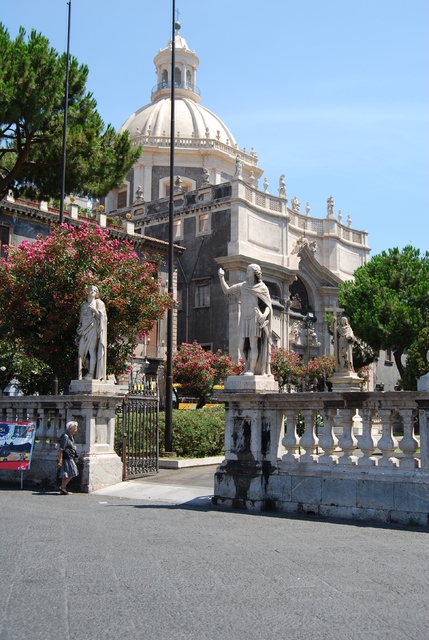 Quanto è bella la Sicilia! - Blogs de Italia - Catania y los Acis. 17 de julio de 2012 (8)