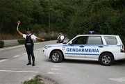 Gendarmerie_in_action